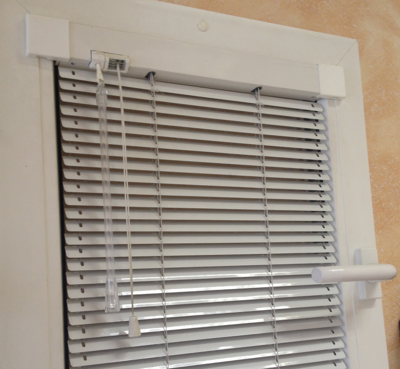 Žaluzie IS na plastová okna a eurookna